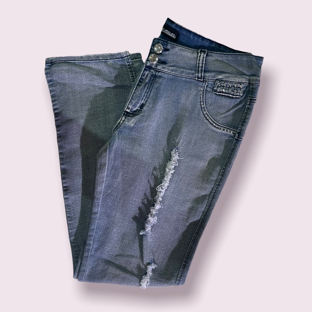Distressed vintage ripped Jeans with rhinestones, only used once size13